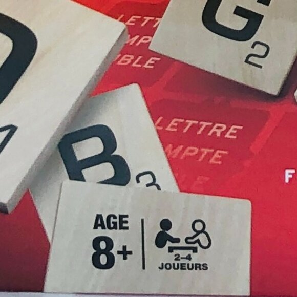 Scrabble French Version Hasbro Game New Sealed For Age 8+ - Picture 8 of 13